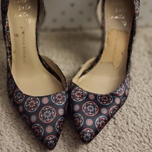 Banana Republic Andilla D'Orsay Blue multicolor Pumps Heels Women's Size 7.5 M